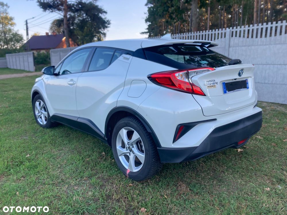 Toyota C-HR - 6
