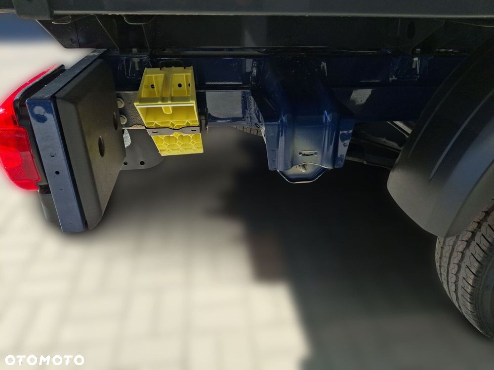 Volkswagen Crafter Skrzyniowy - 26
