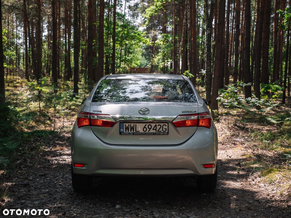 Toyota Corolla - 14