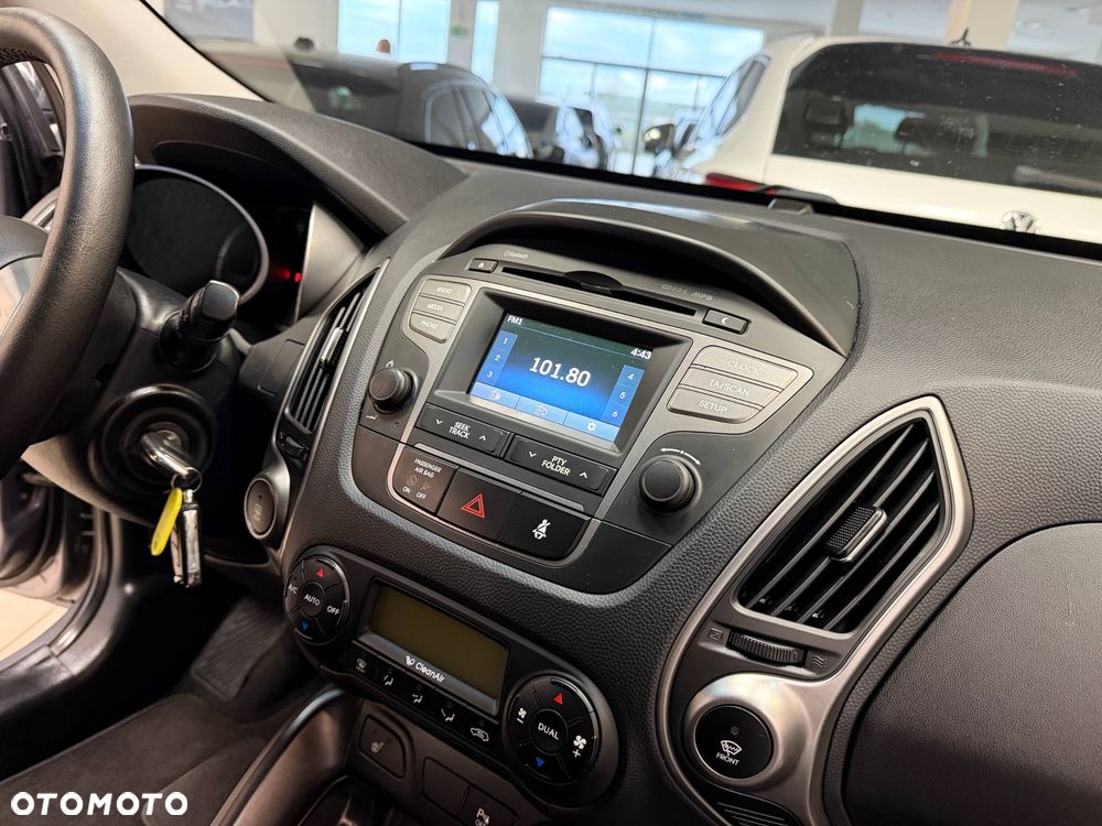 Hyundai ix35 2.0 2WD Automatik Trend - 26