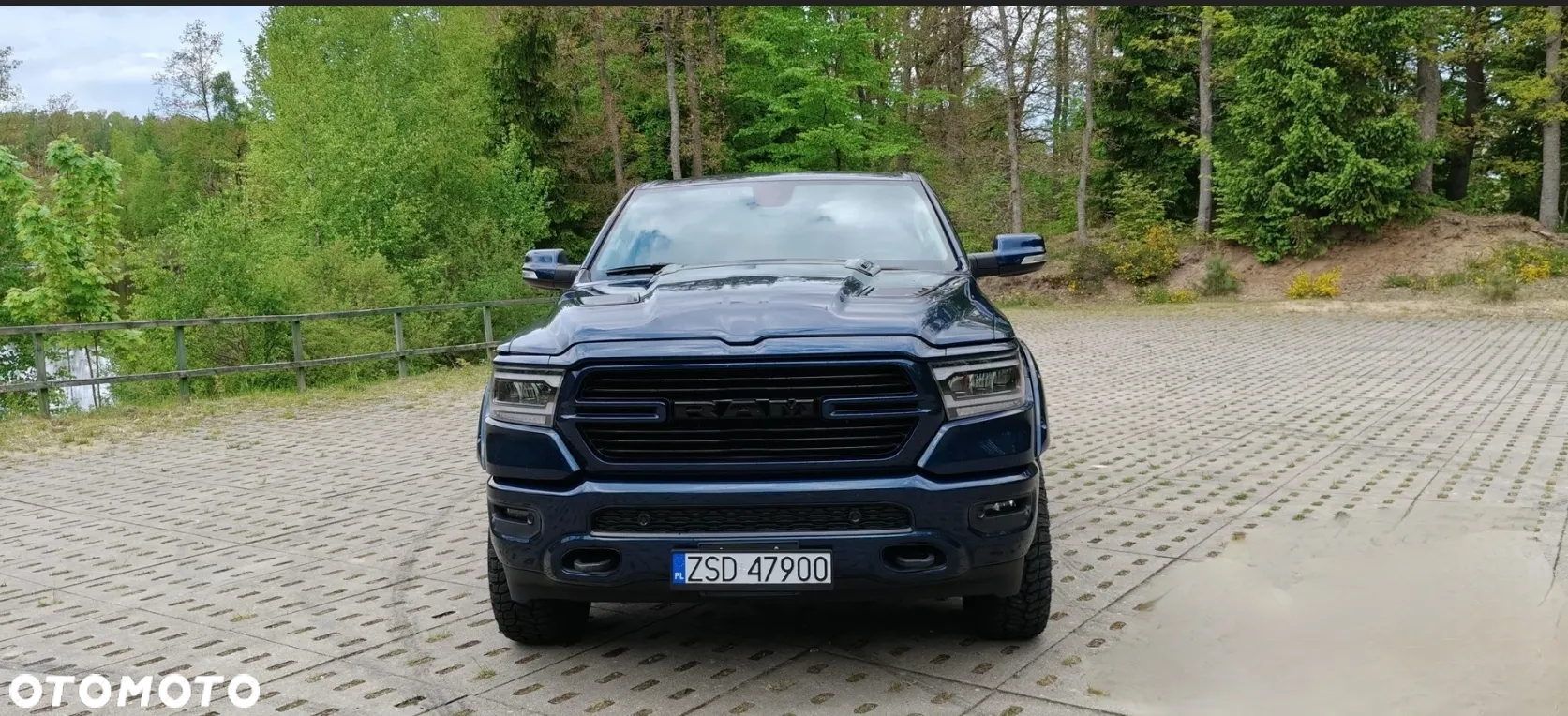 RAM 1500 5.7 Quad Cab Bighorn