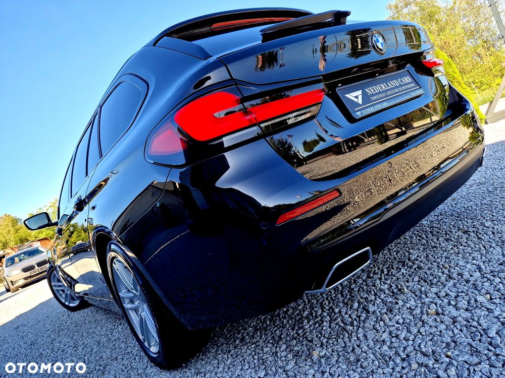BMW Seria 5 - 36