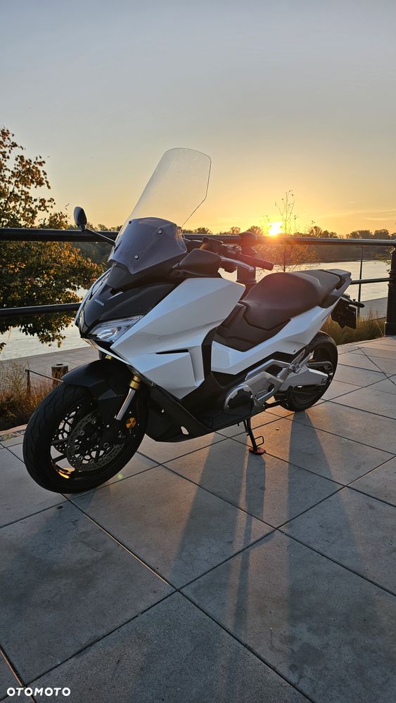 Honda NSS - 2