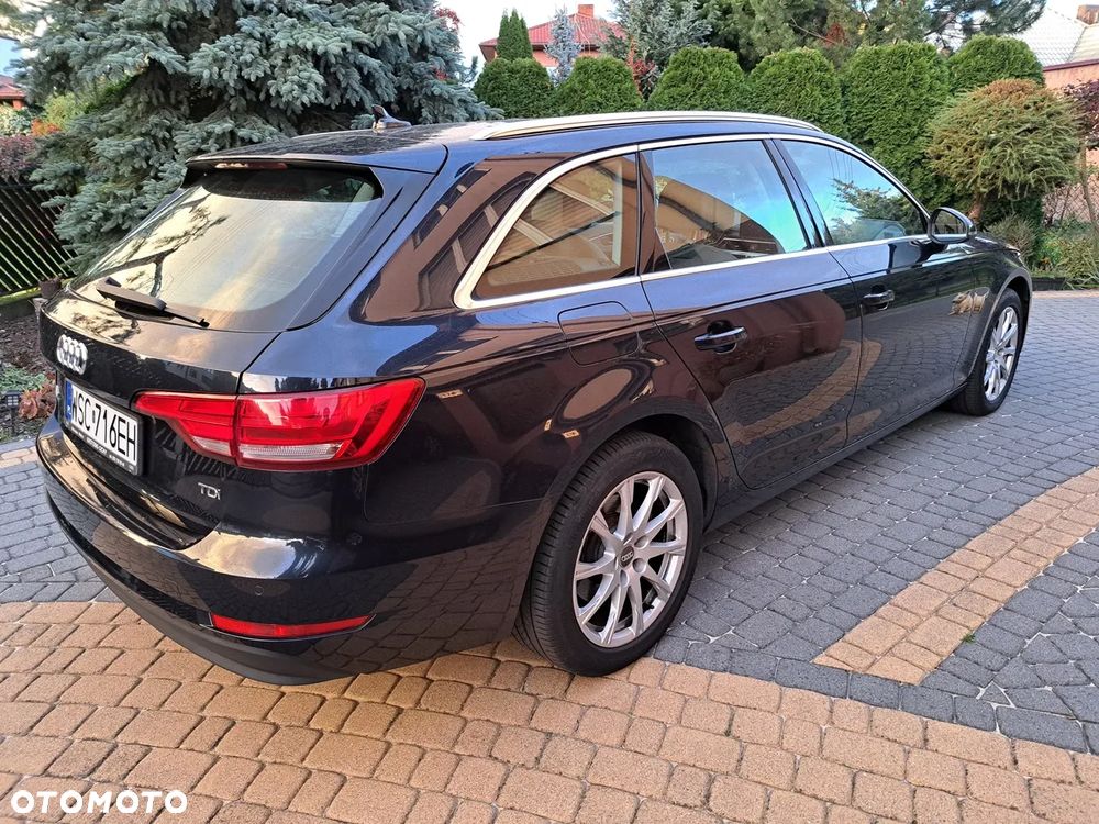 Audi A4 - 4
