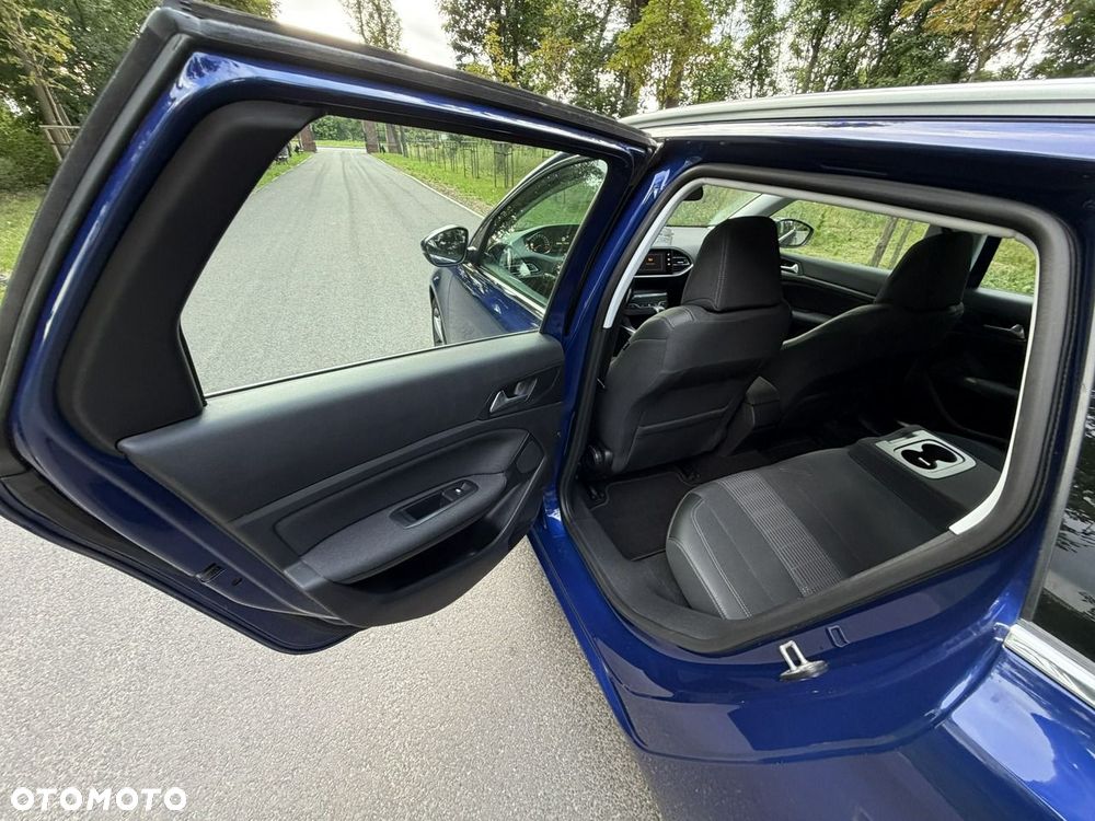 Peugeot 308 - 21