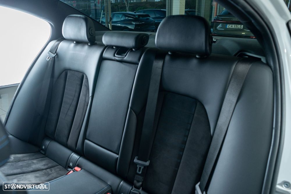 BMW 320 e Pack M Auto - 9