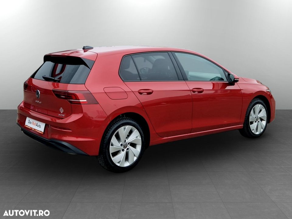 Volkswagen Golf 1.5 eTSI DSG MHEV Advanced - 7