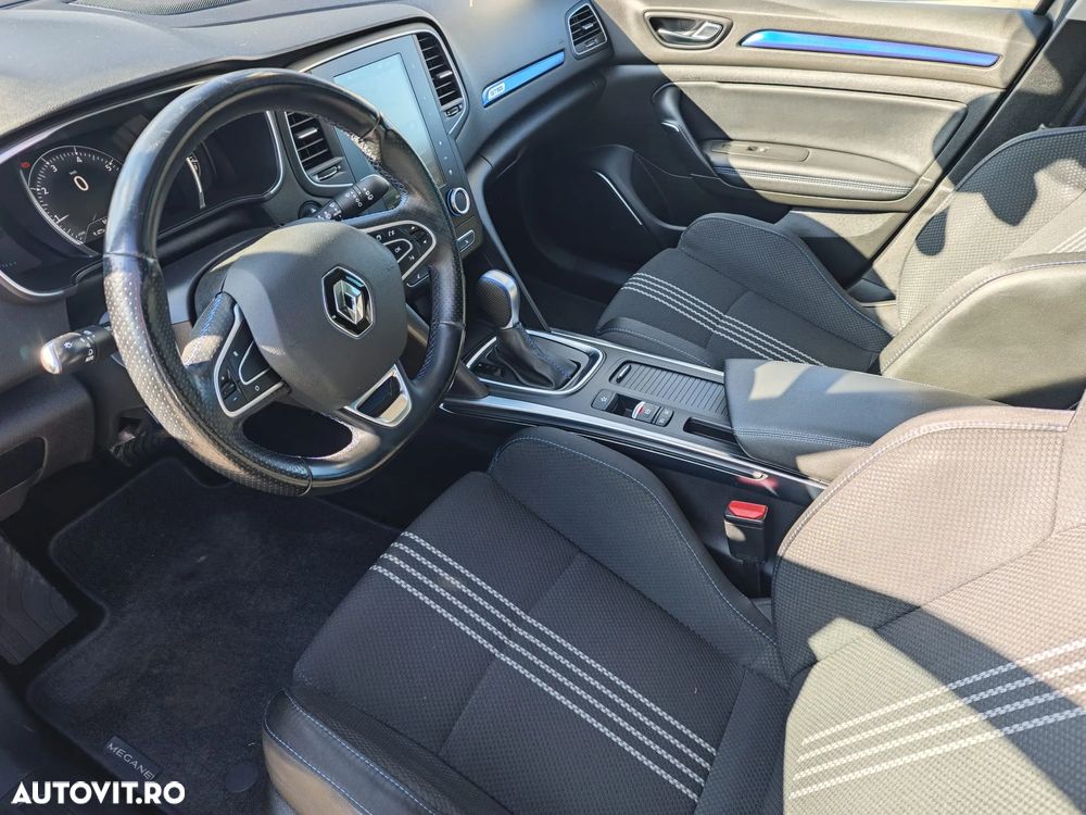 Renault Megane ENERGY TCe 130 EDC GT LINE - 14