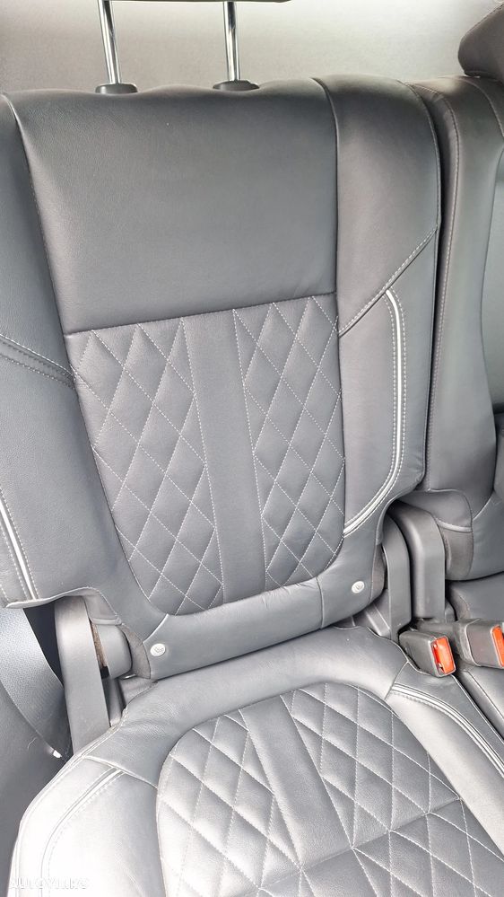 Mitsubishi Outlander 2.4 4WD Diamant+ - 22