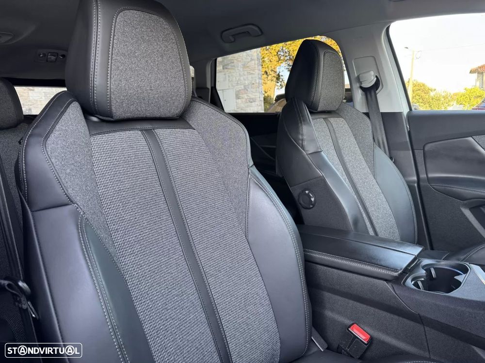 Peugeot 5008 1.6 BlueHDi Allure - 20