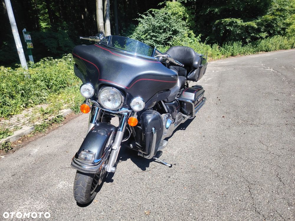 Harley-Davidson FLHTCU Ultra - 24