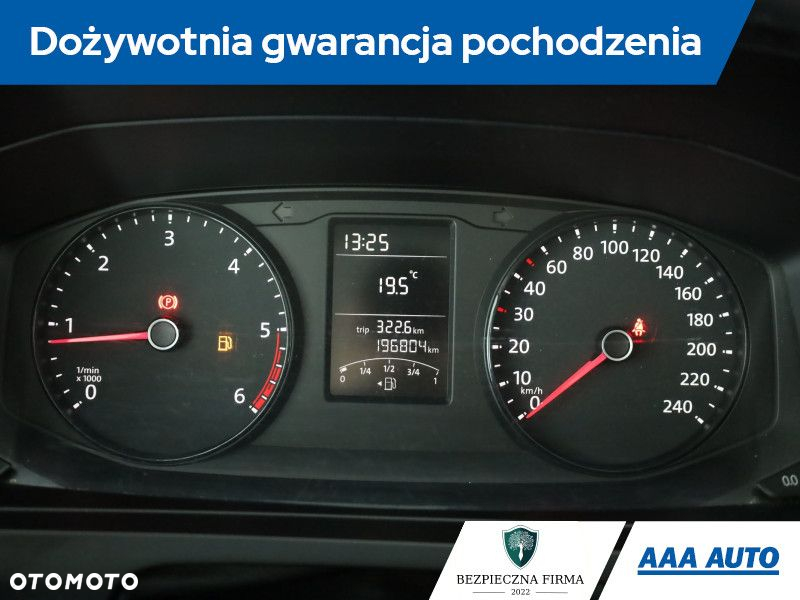 Volkswagen Transporter - 9
