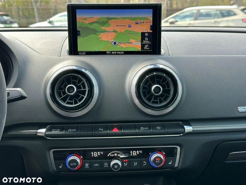 Audi RS3 Sportback 2.5 TFSI Quattro S tronic - 33