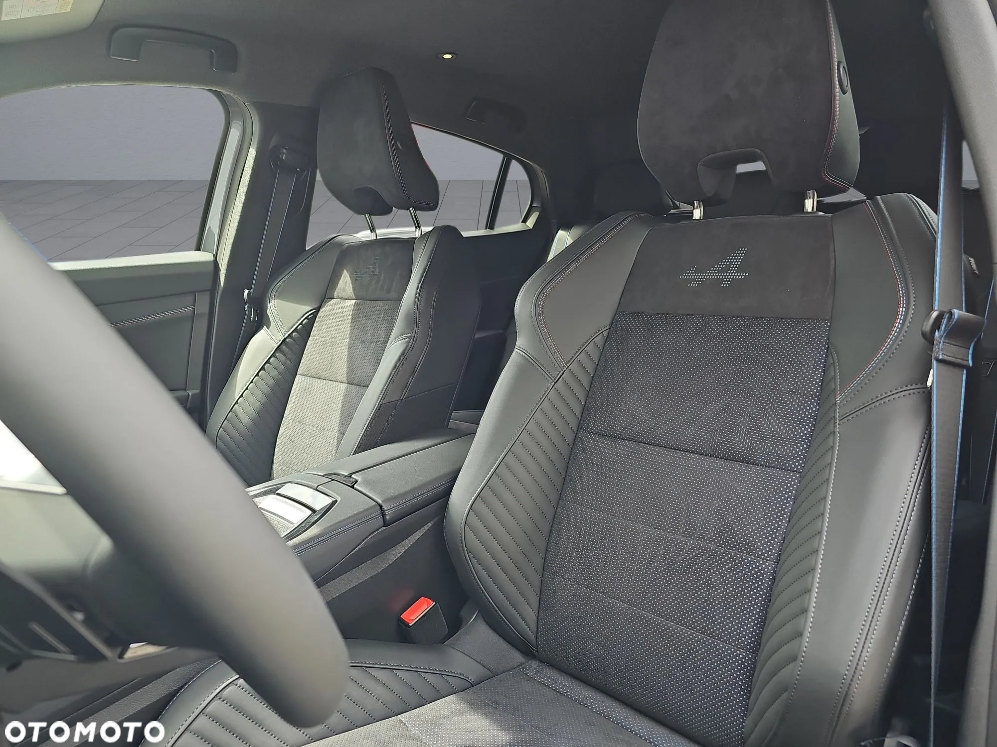 Renault Rafale 1.2 E-Tech PHEV 4x4 300 esprit Alpine MMT - 14