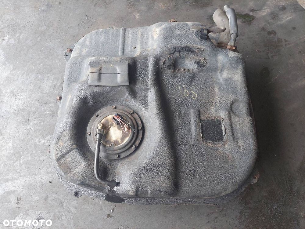 BAK ZBIORNIK PALIWA + POMPKA METALOWY KIA PROCEED I CEED I 1.6 CRDI - 1