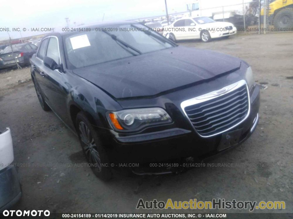 Chrysler 300s - 13