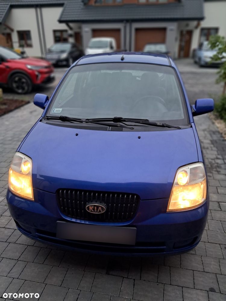 Kia Picanto 1.0 (air2 swo) / Family + - 6
