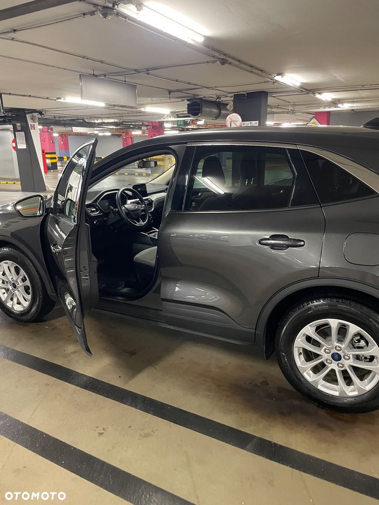 Ford Kuga - 6