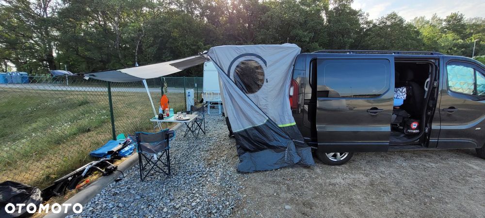 Opel Vivaro - 25