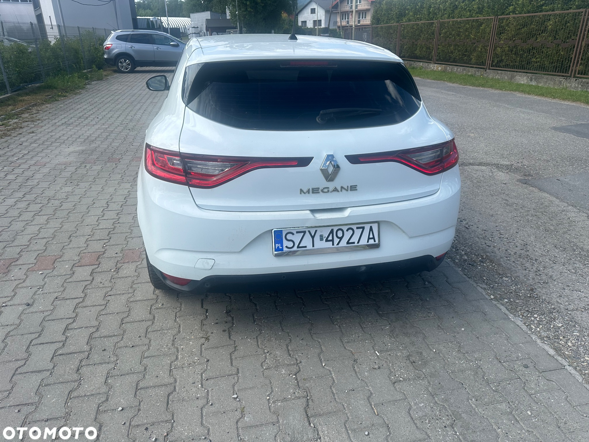 Renault Megane 1.5 dCi Energy Bose EU6 - 8