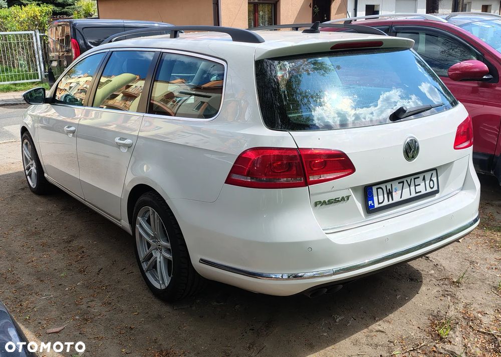 Volkswagen Passat 2.0 TDI Comfortline - 5