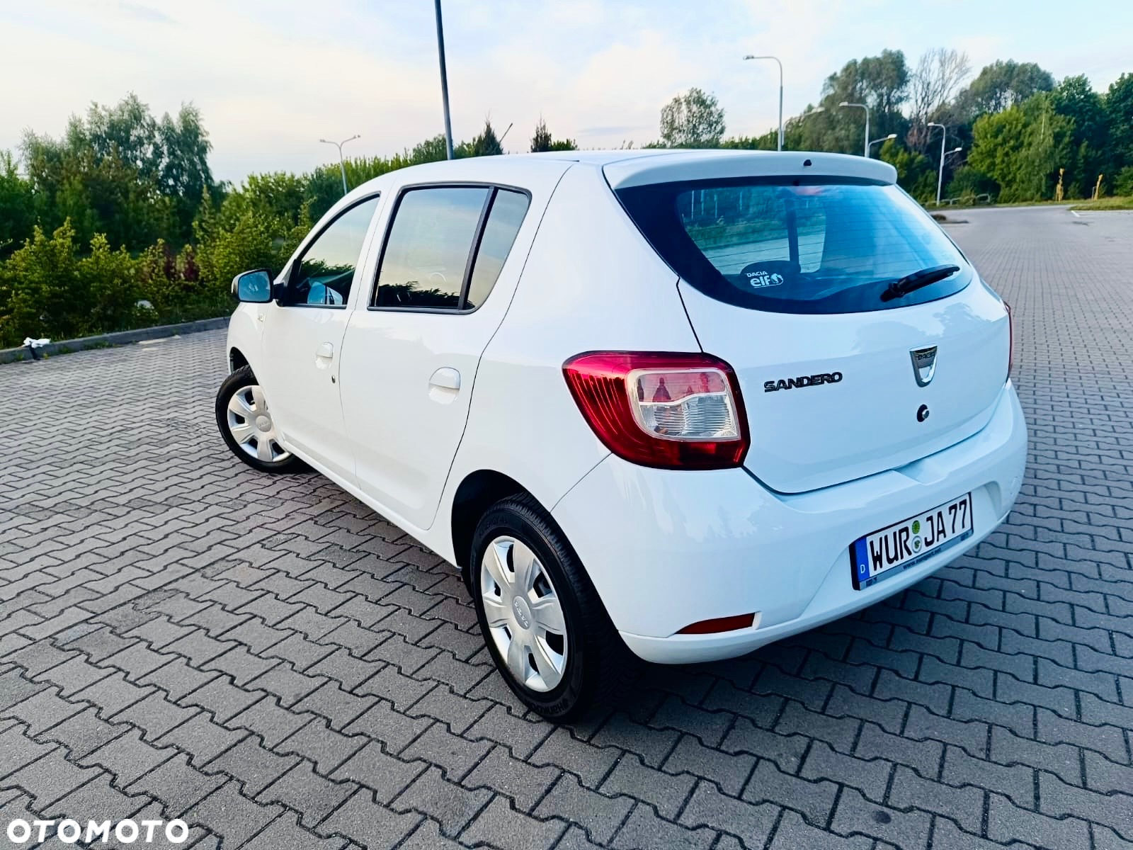 Dacia Sandero TCe 90 (S&S) Comfort - 6