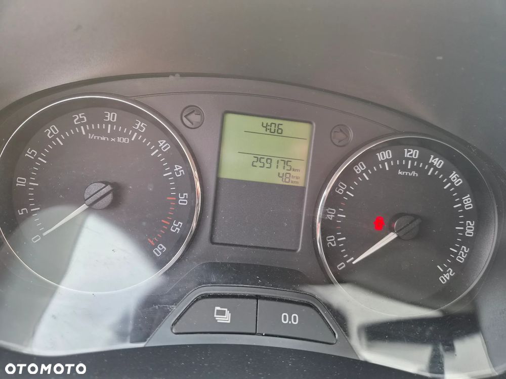 Skoda Fabia 1.2 TDI DPF Greenline - 8