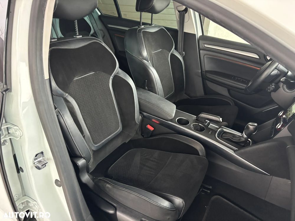 Renault Megane ENERGY dCi 110 EDC INTENS - 33