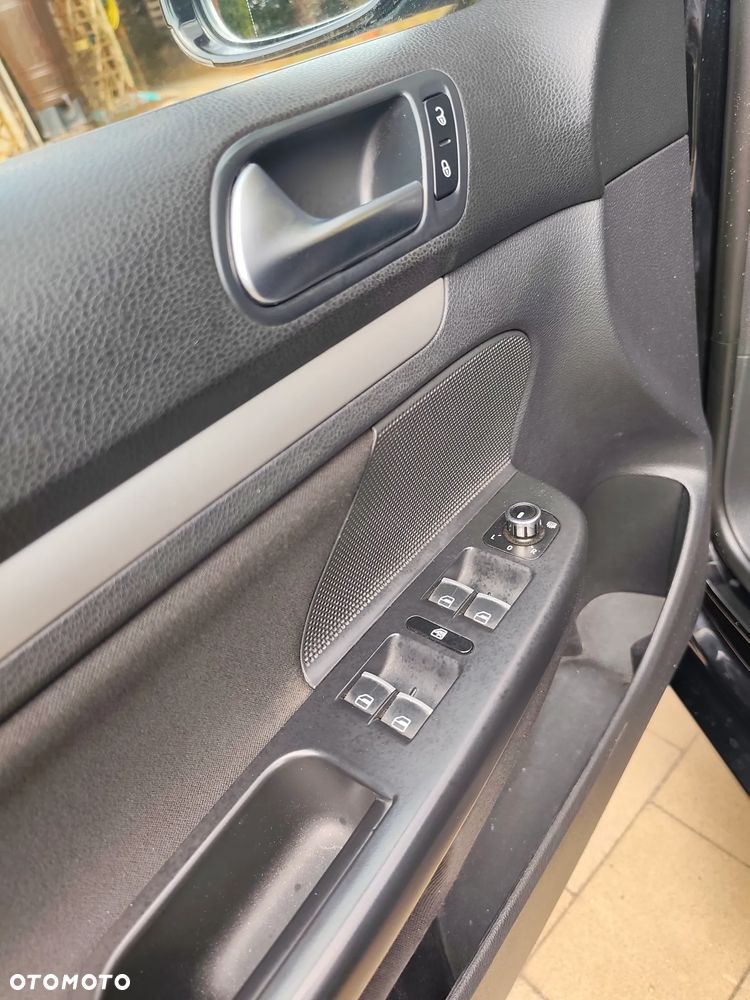 Volkswagen Golf Variant 1.6 TDI Highline - 10