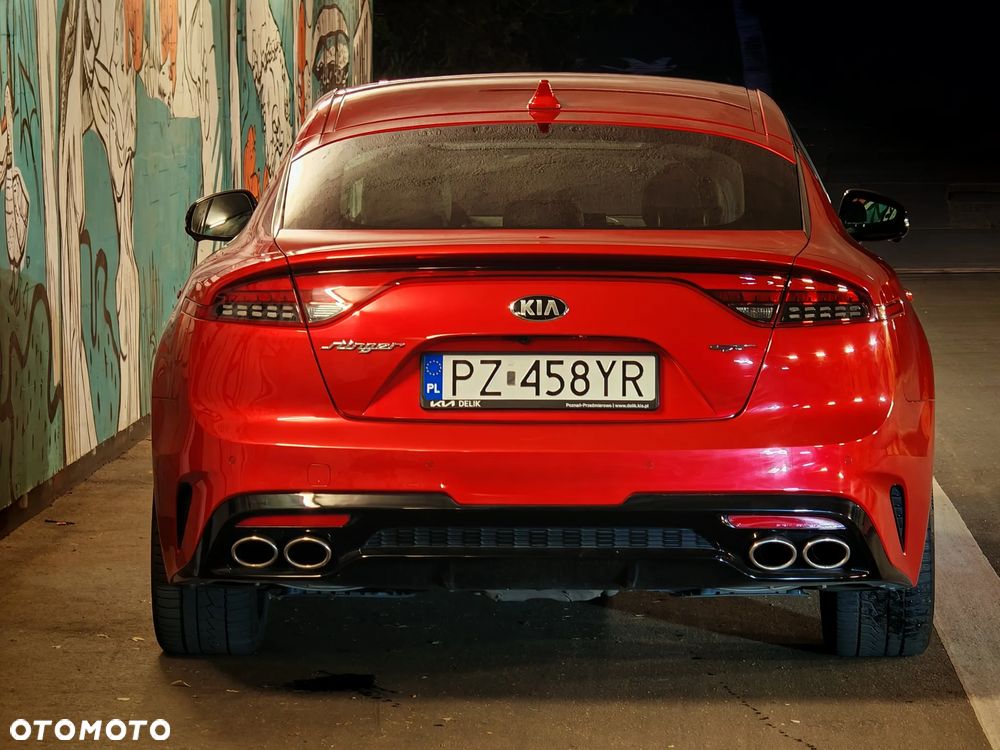 Kia Stinger 3.3 T-GDI V6 GT AWD - 13