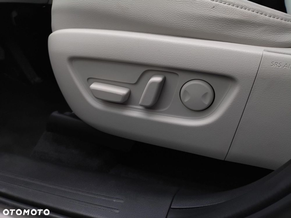 Mazda CX-60 - 11