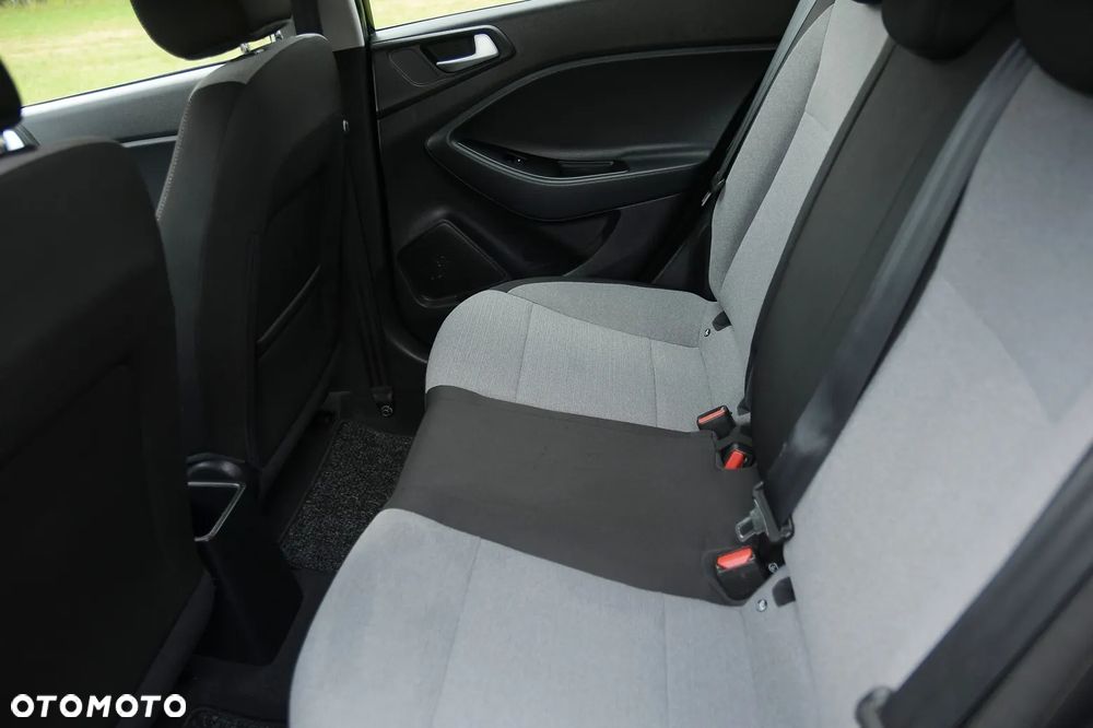 Hyundai i20 1.2 Passion - 24