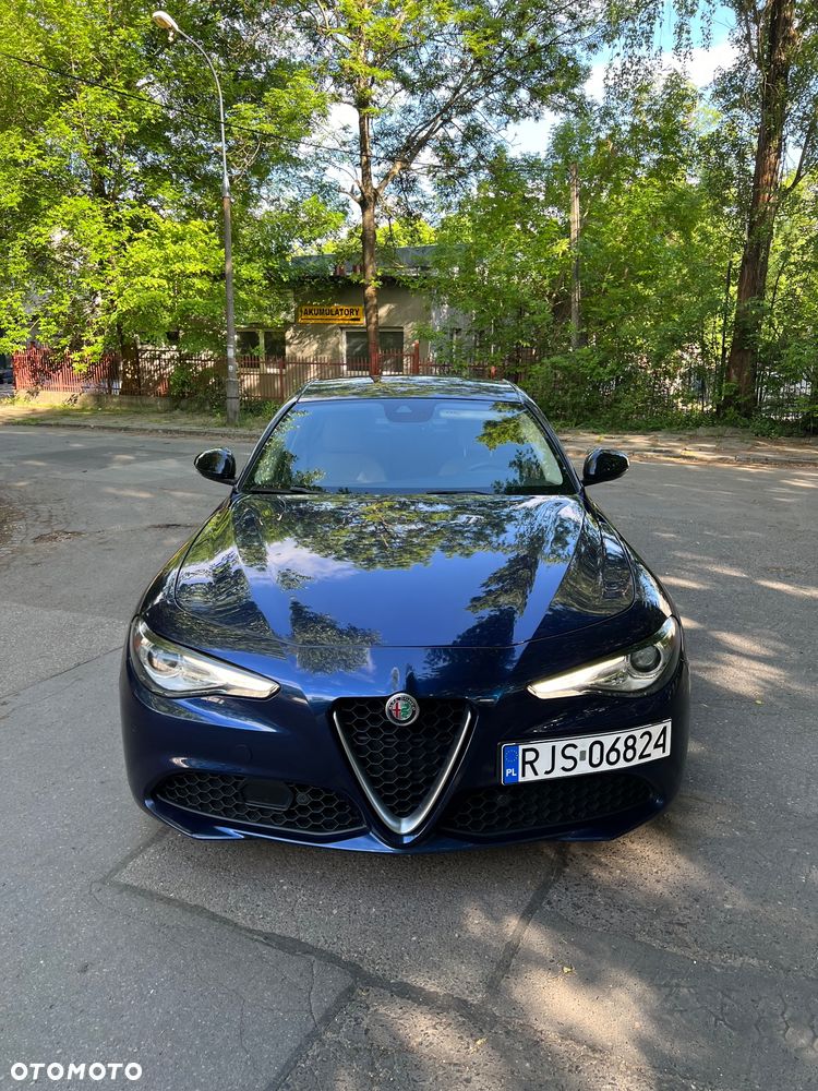 Alfa Romeo Giulia - 4
