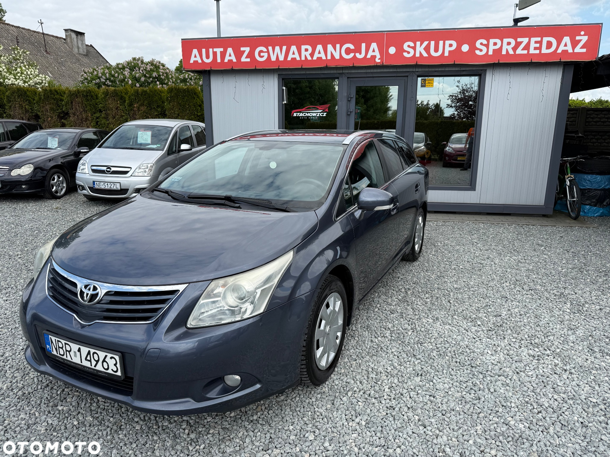 Toyota Avensis 1.8 Sol NAVI - 3