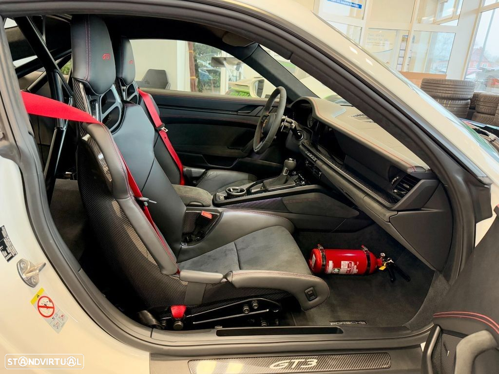 Porsche 911 (992) GT3 PDK - 47