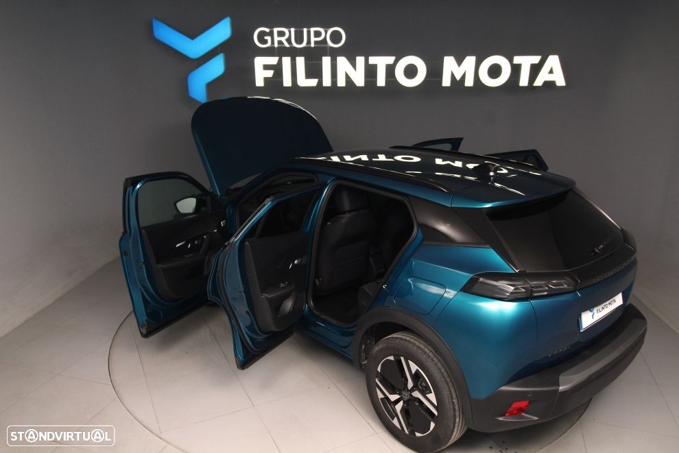 Peugeot 2008 1.2 PureTech Allure - 11