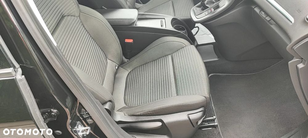 Renault Scenic - 15