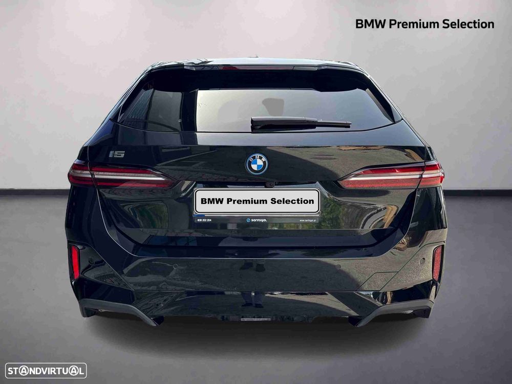 BMW i5 eDrive40 Edição Desportiva M - 3