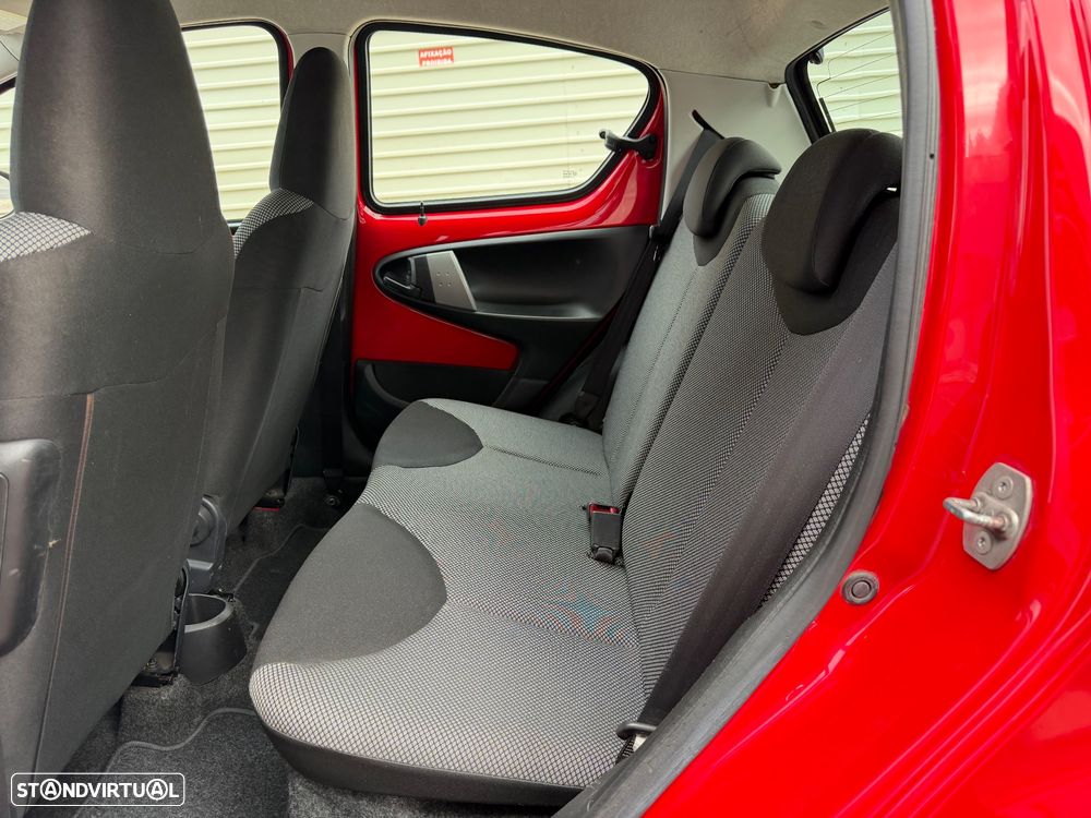 Toyota Aygo 1.0 + AC - 20