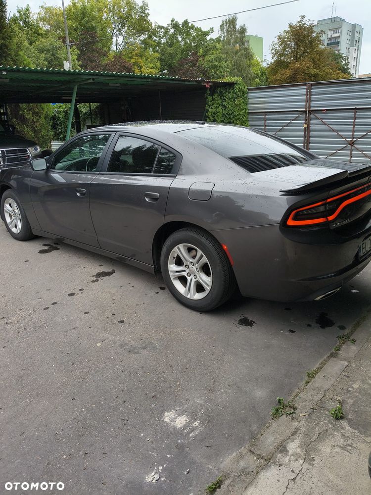 Dodge Charger - 13