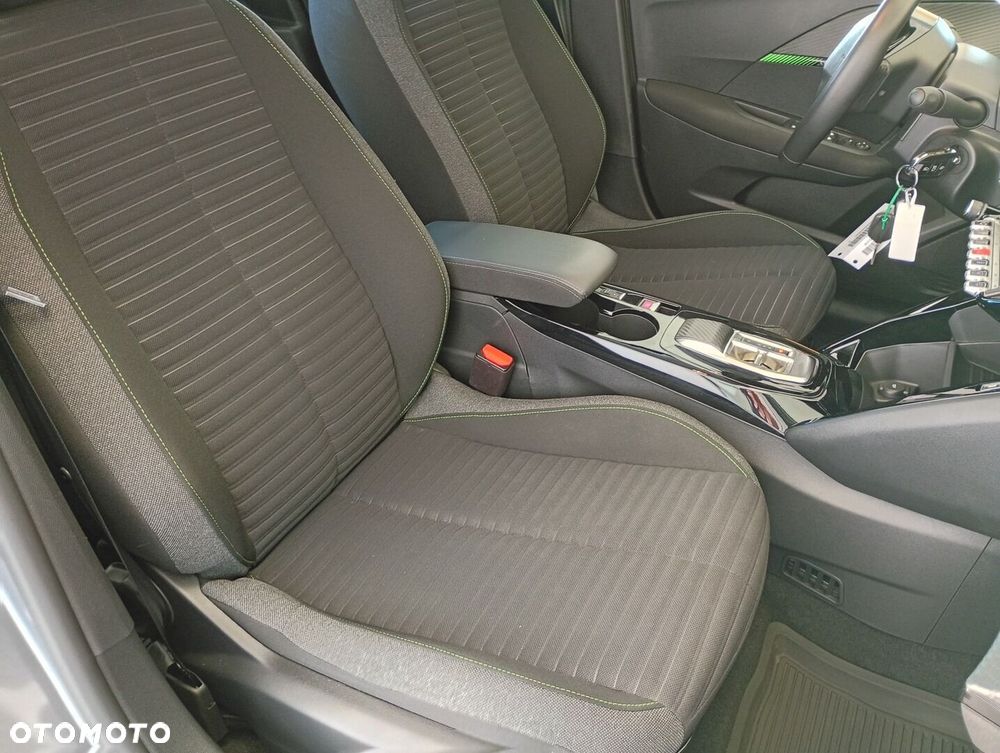 Peugeot 208 50kWh Active - 20