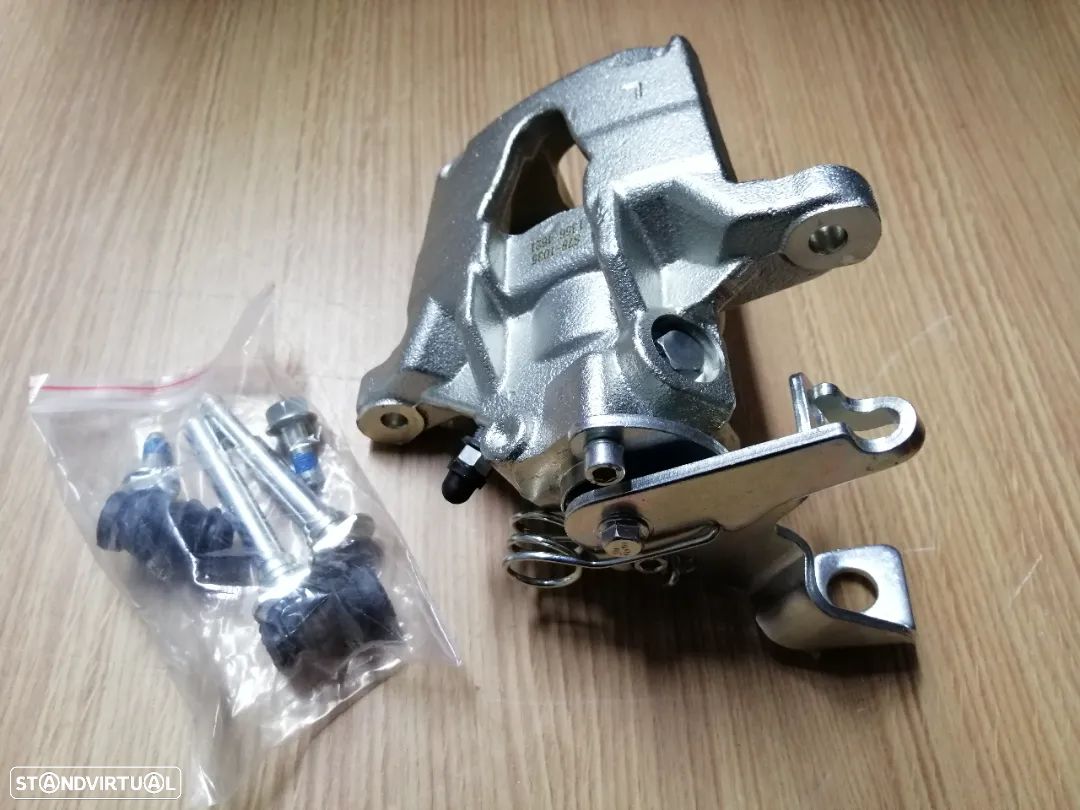 Pinças de travão das rodas traseiras Renault Master e Opel Movano Novas - 1