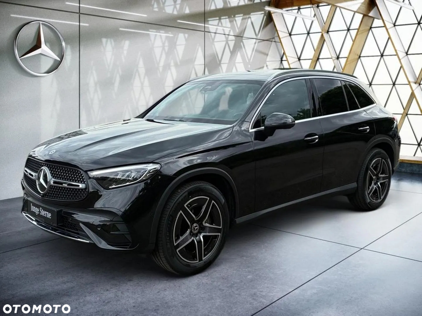 Mercedes-Benz GLC 200 4Matic 9G-TRONIC AMG Line Advanced - 3
