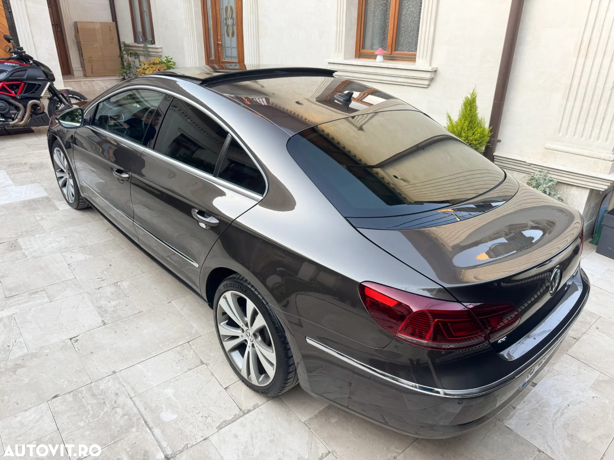 Volkswagen Passat CC 2.0 TDI DPF DSG - 7