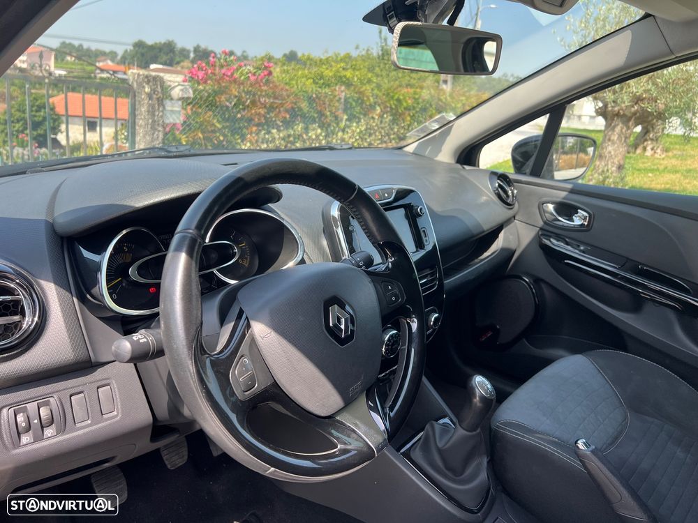 Renault Clio Sport Tourer (Energy) dCi 90 Bose Edition - 10