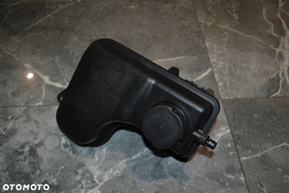 BMW E81 E83 E87 E60 E61 E65 E90 E91 ZBIORNICZEK WYRÓWNAWCZY PŁYNU CHŁODNICY 7800293 - 1