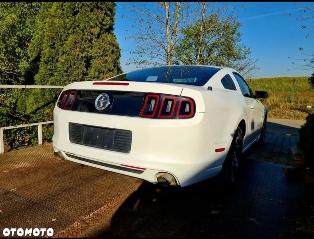 Ford Mustang 3.7 V6 - 4