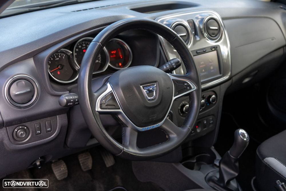 Dacia Sandero 0.9 TCe Stepway - 35