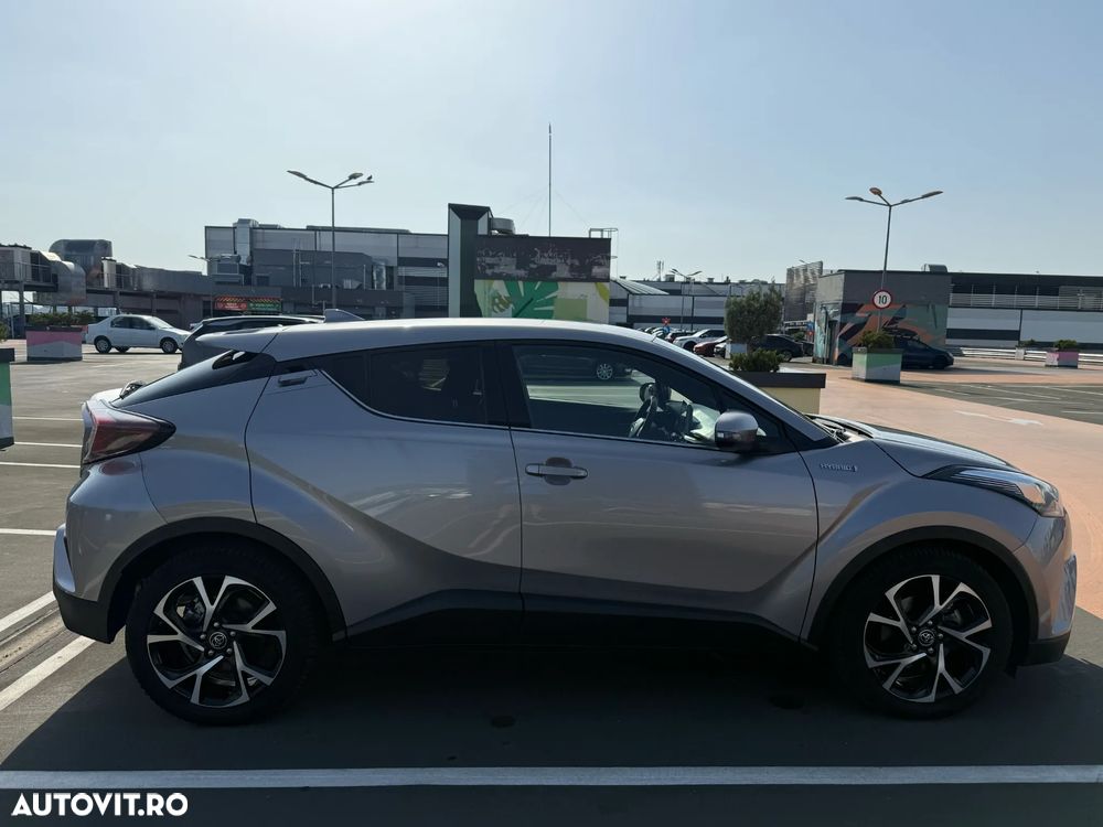 Toyota C-HR - 10