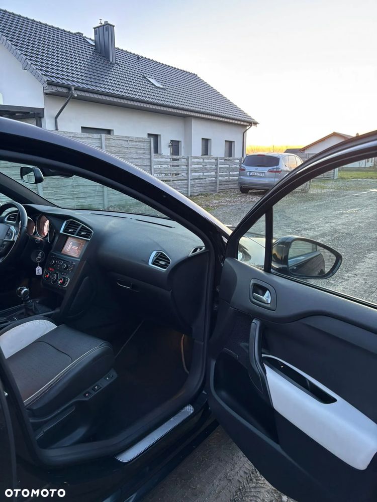 Citroën DS4 2.0 HDi SportChic - 16